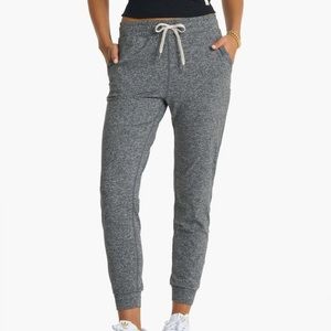 Vuori Women’s Performance Joggers